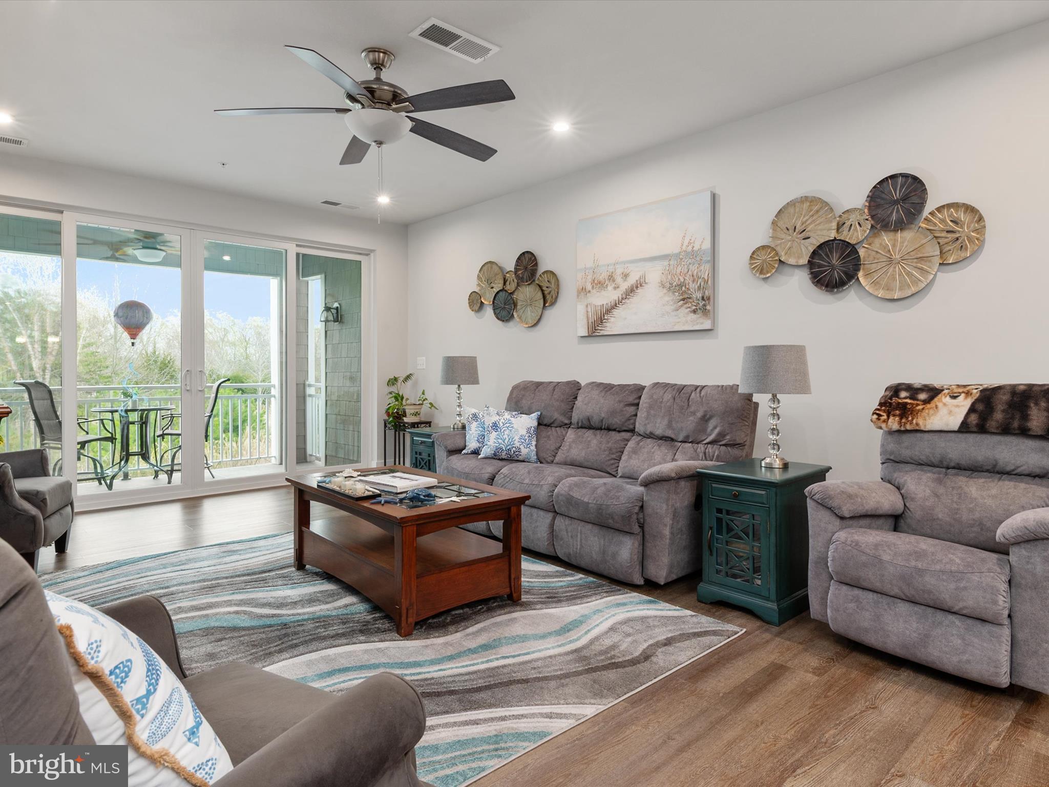 FOUR SEASONS AT KENT ISLAND - Residential