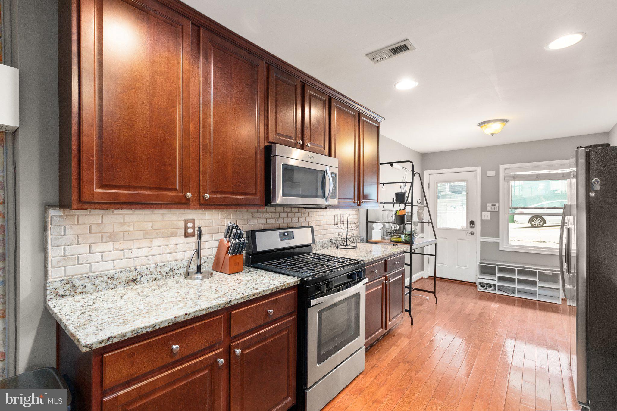 CANTON - Residential