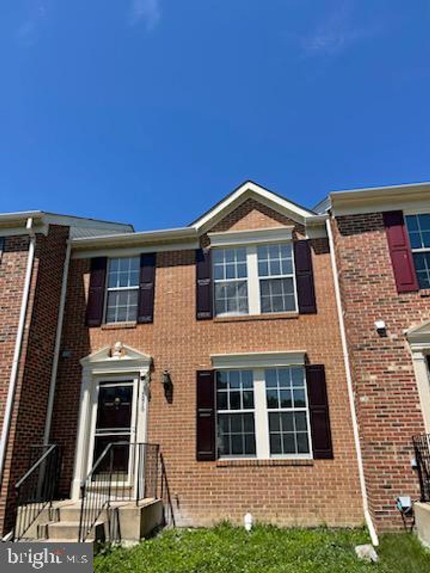 Charming 3BR, 2 Full & 2 Half BA Townhome with Scenic Pond Views
Townhome featuring 3 spacious bedrooms, 2 full baths, and 2 convenient half baths. Enjoy relaxing or entertaining on the deck that overlooks a serene pond — a perfect backdrop for peaceful mornings and sunset evenings. The large country-style kitchen offers ample space for cooking and dining, with sliding doors that open directly to the deck, blending indoor comfort with outdoor tranquility.
The fully finished basement includes a cozy recreation room with a fireplace and walk-out access to a private, fenced backyard — ideal for gatherings, play, or pets. Located in a highly desirable area, this home is just a short walk to the local library, shopping, dining, and much more. Commuting is a breeze, with easy access to major routes and must-see destinations only minutes away.