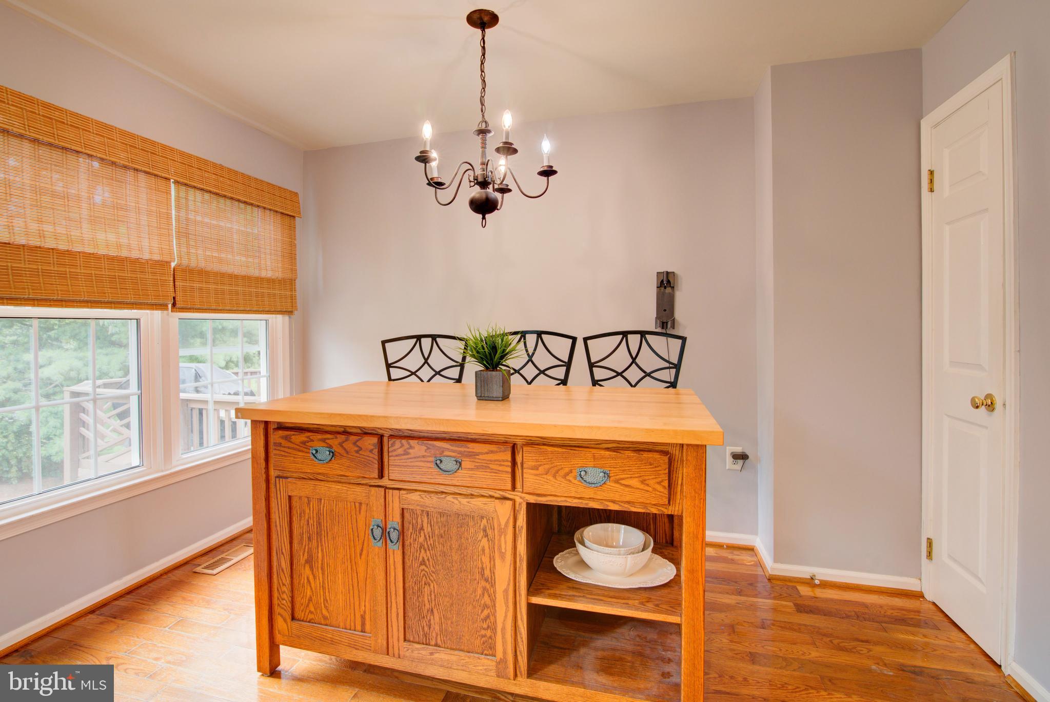 ASHBURN FARM - Residential