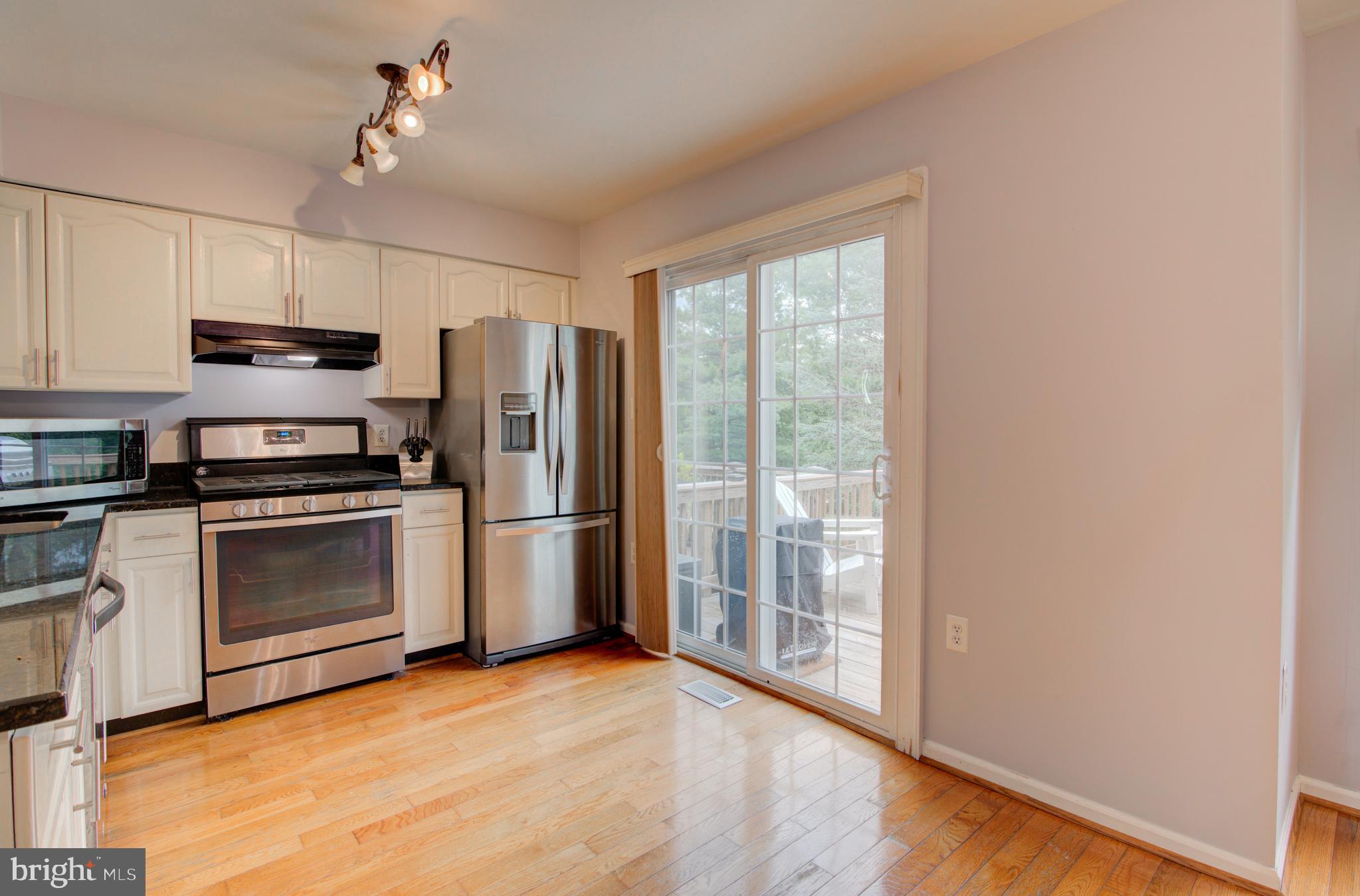 ASHBURN FARM - Residential