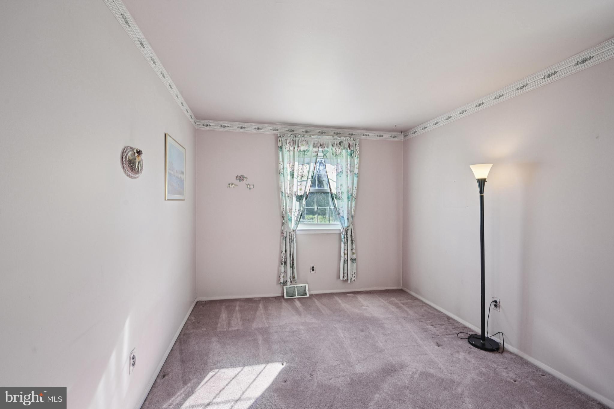 NORRITON WOODS - Residential