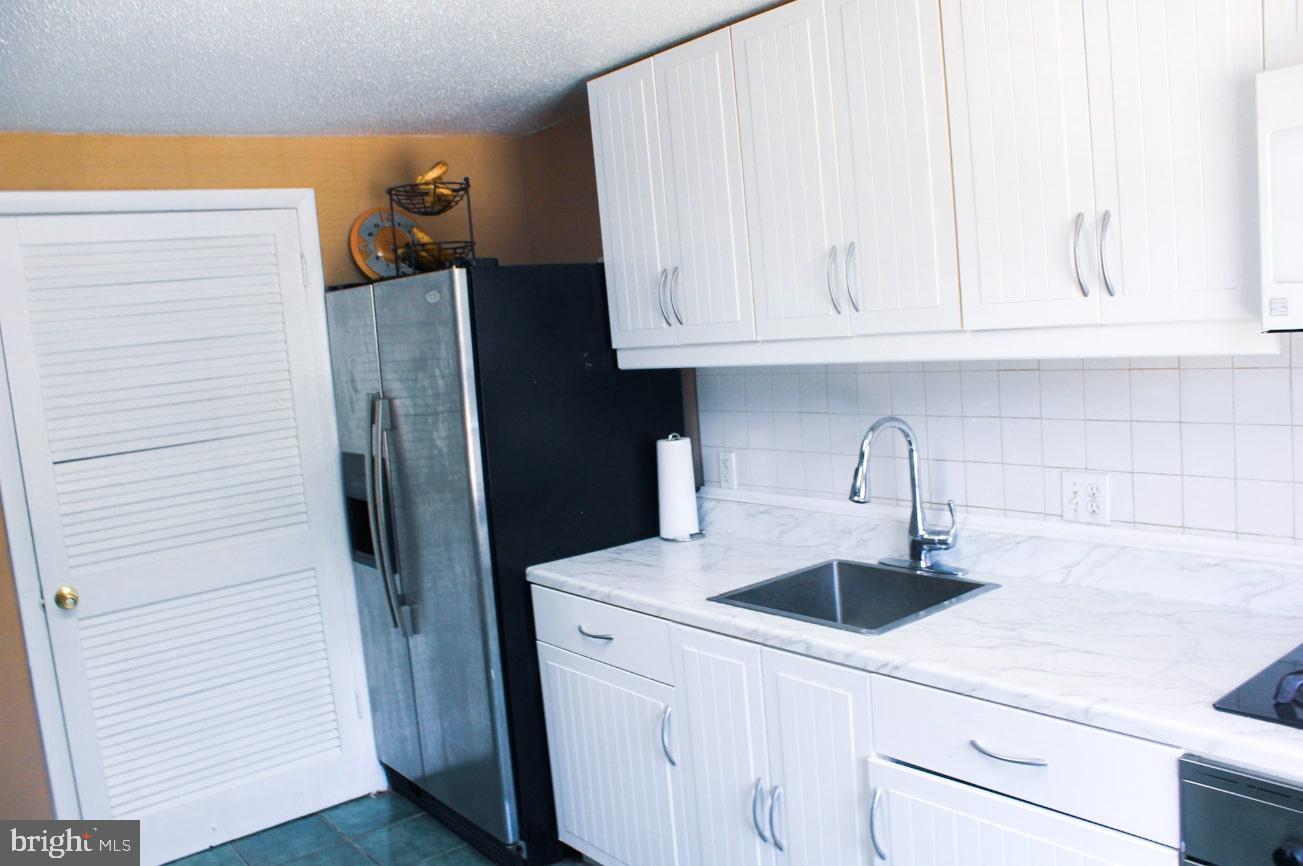 WINDMILL SQUARE - Residential