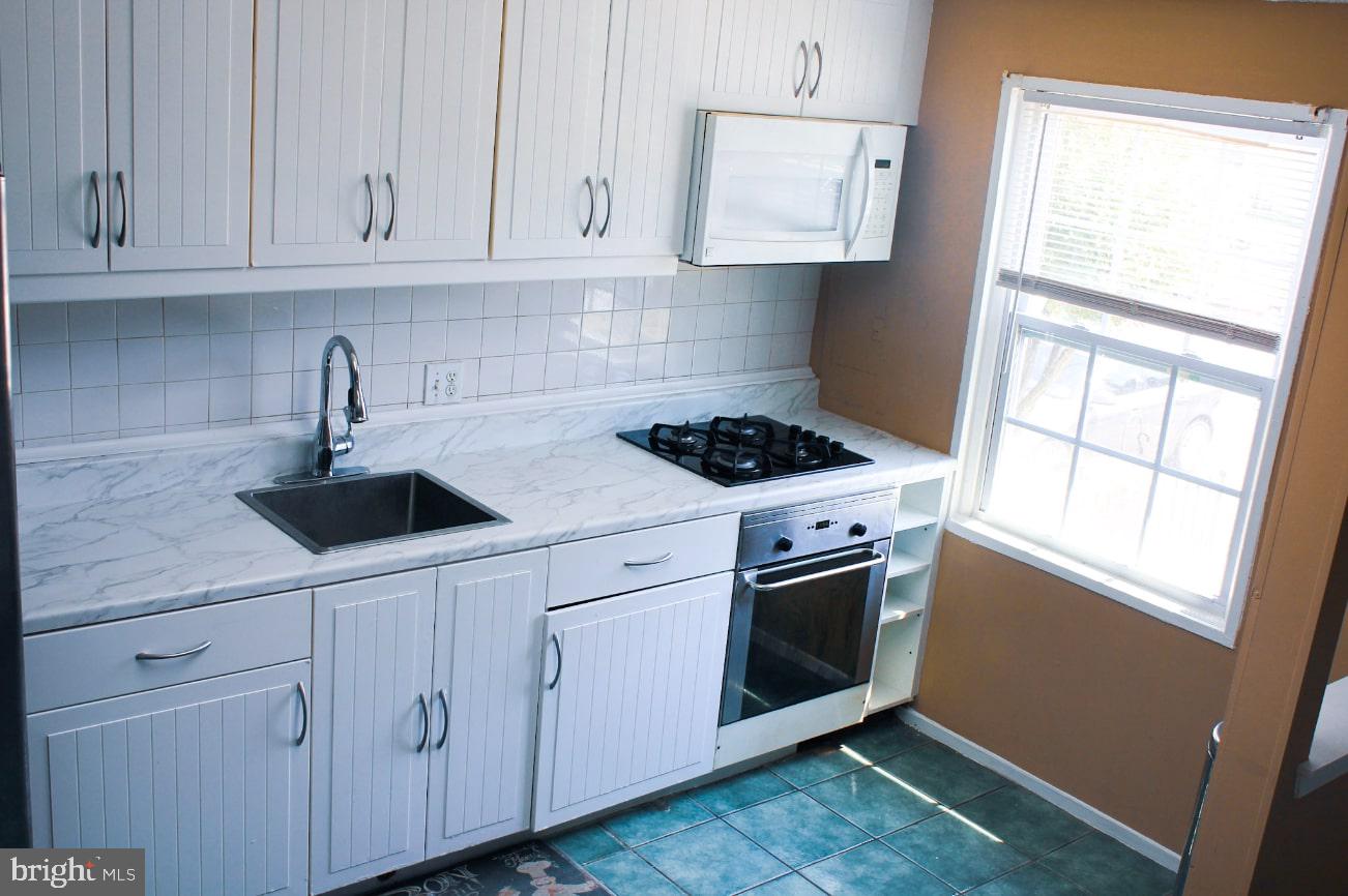 WINDMILL SQUARE - Residential