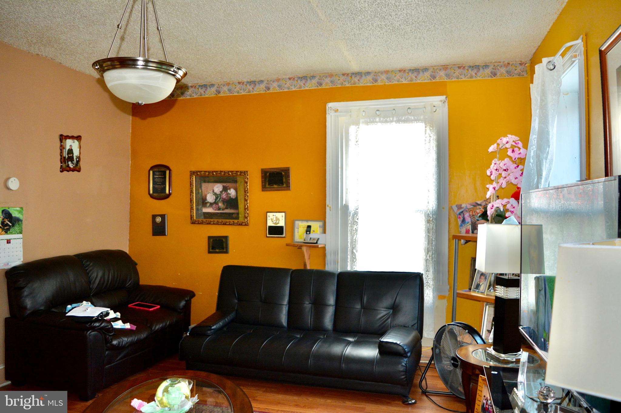 NORRIS SQUARE - Residential