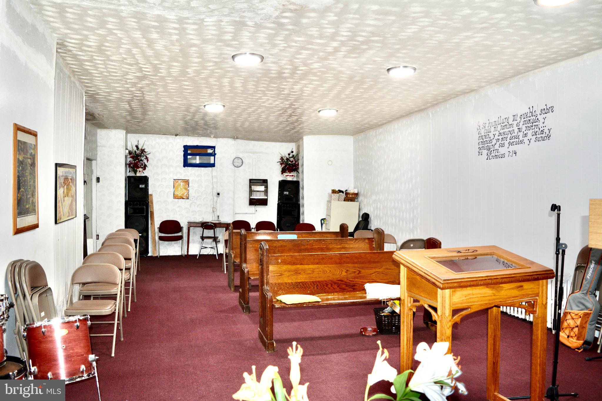 NORRIS SQUARE - Residential