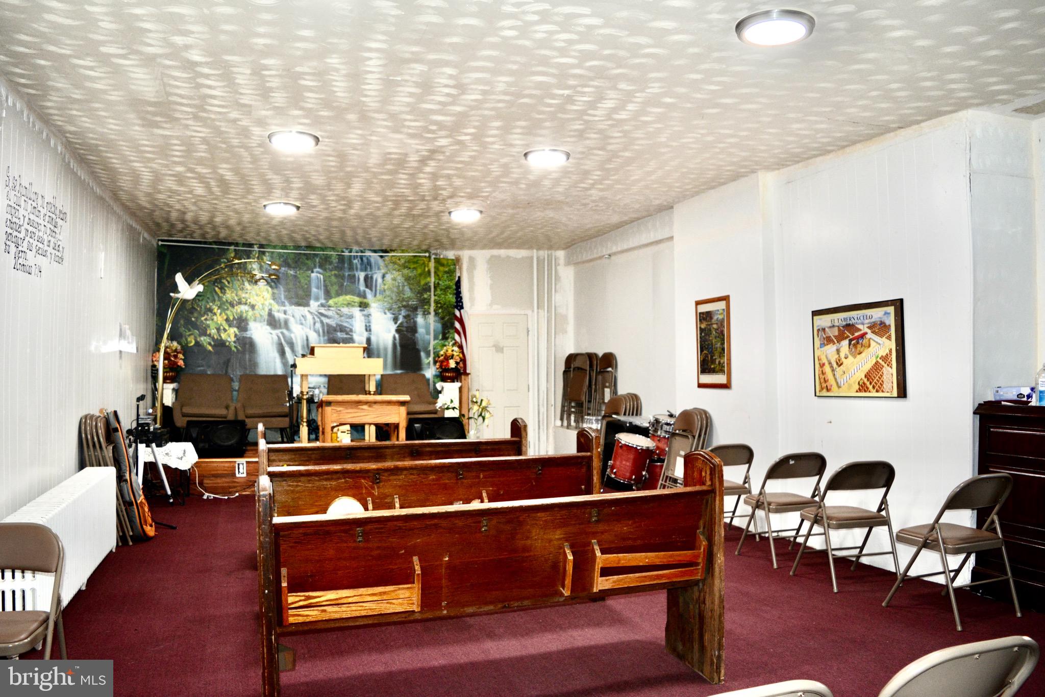 NORRIS SQUARE - Residential