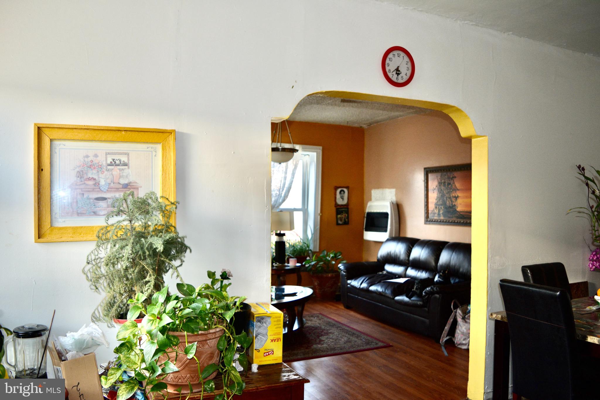 NORRIS SQUARE - Residential