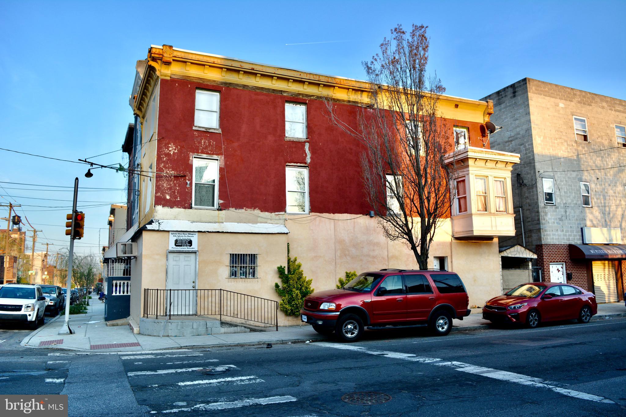 NORRIS SQUARE - Residential
