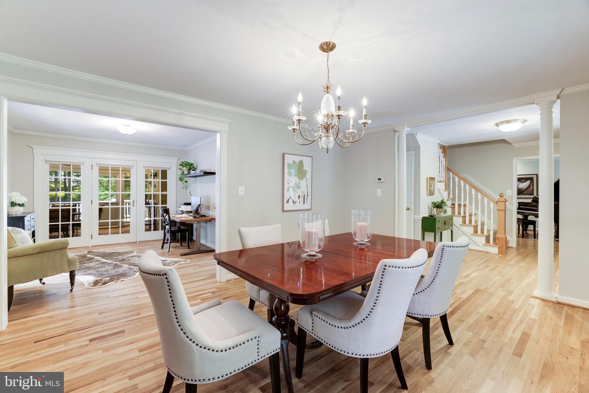 PEACOCK STATION - Residential