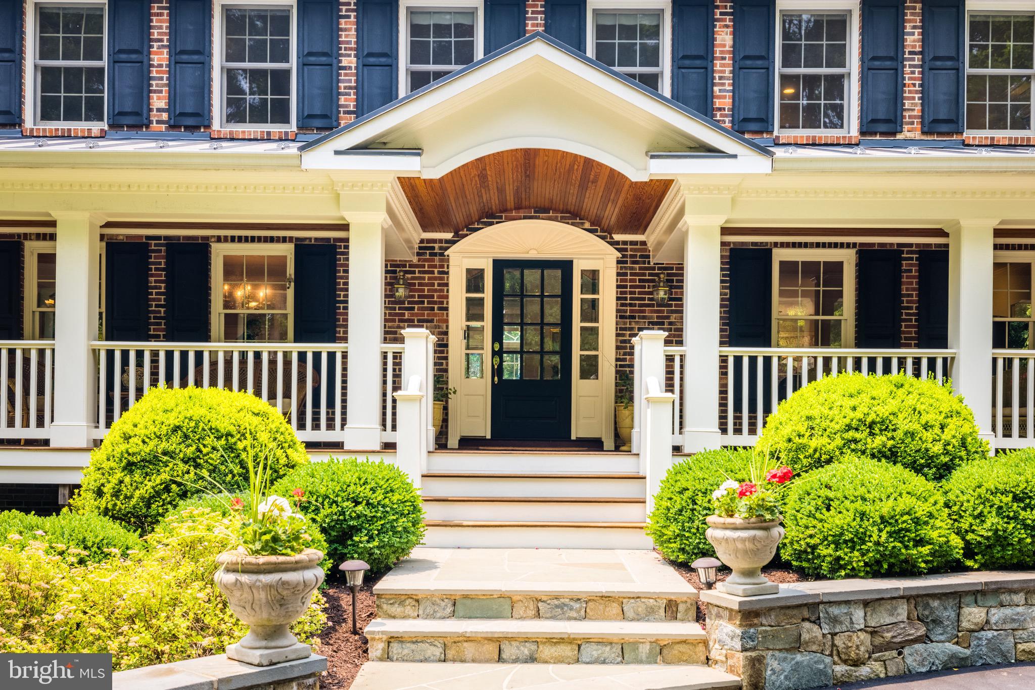 PEACOCK STATION - Residential