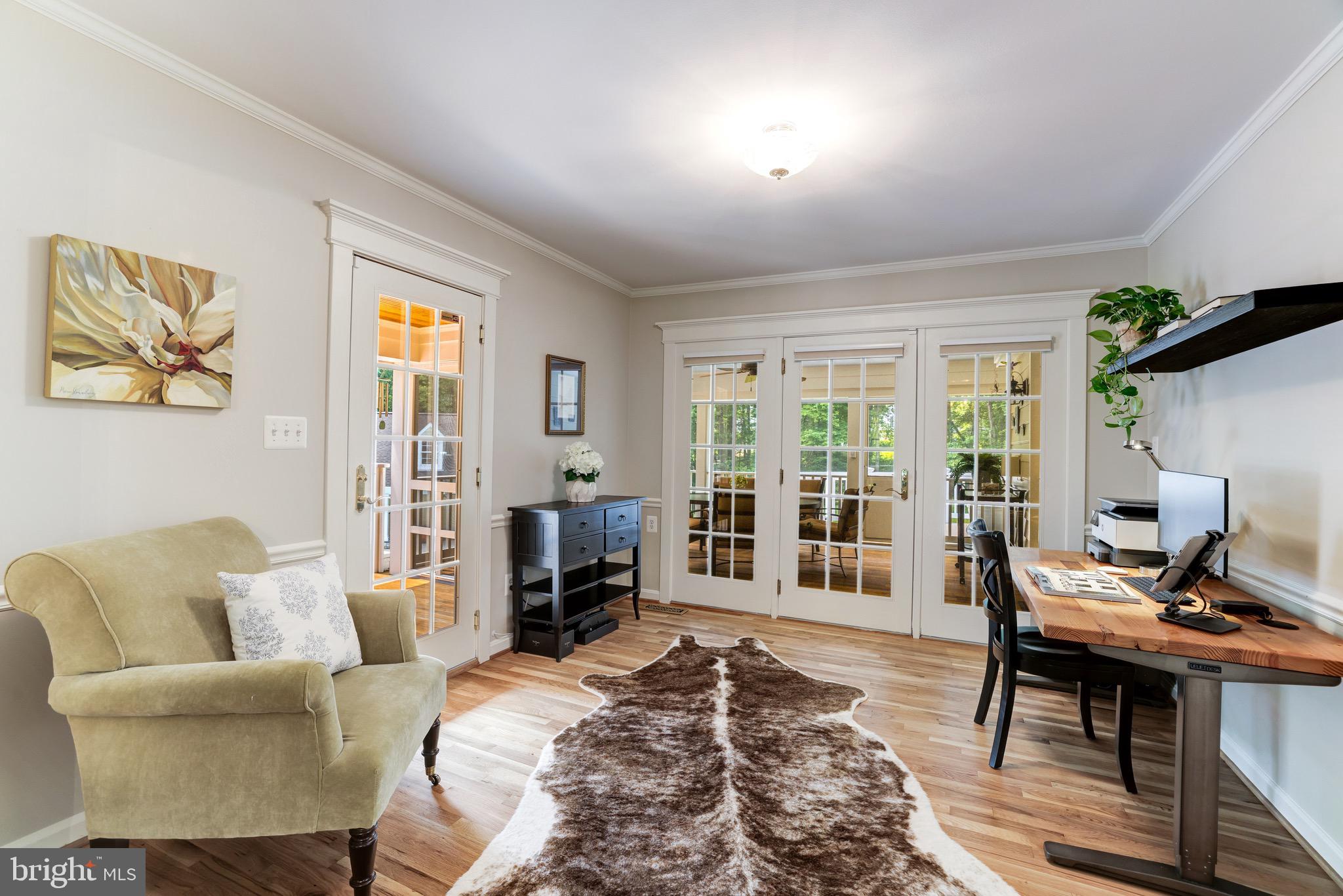 PEACOCK STATION - Residential