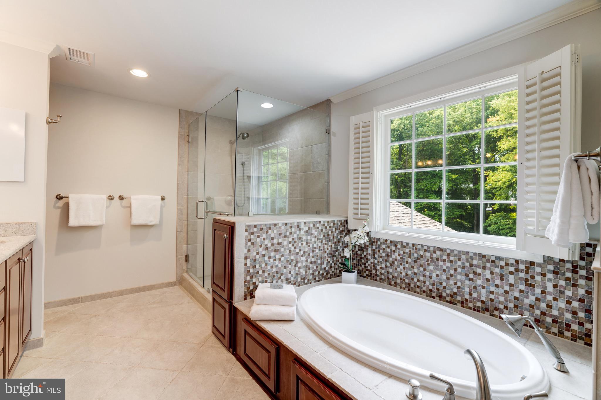 PEACOCK STATION - Residential