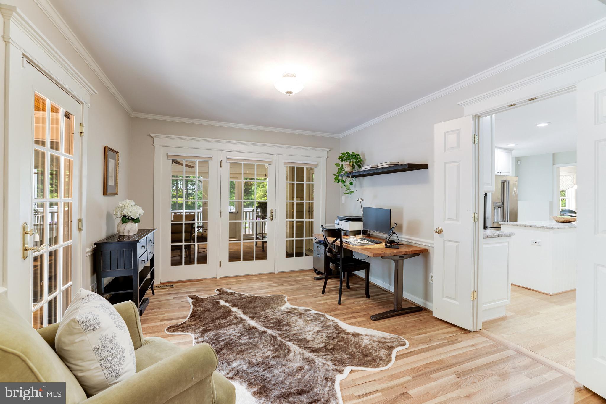 PEACOCK STATION - Residential