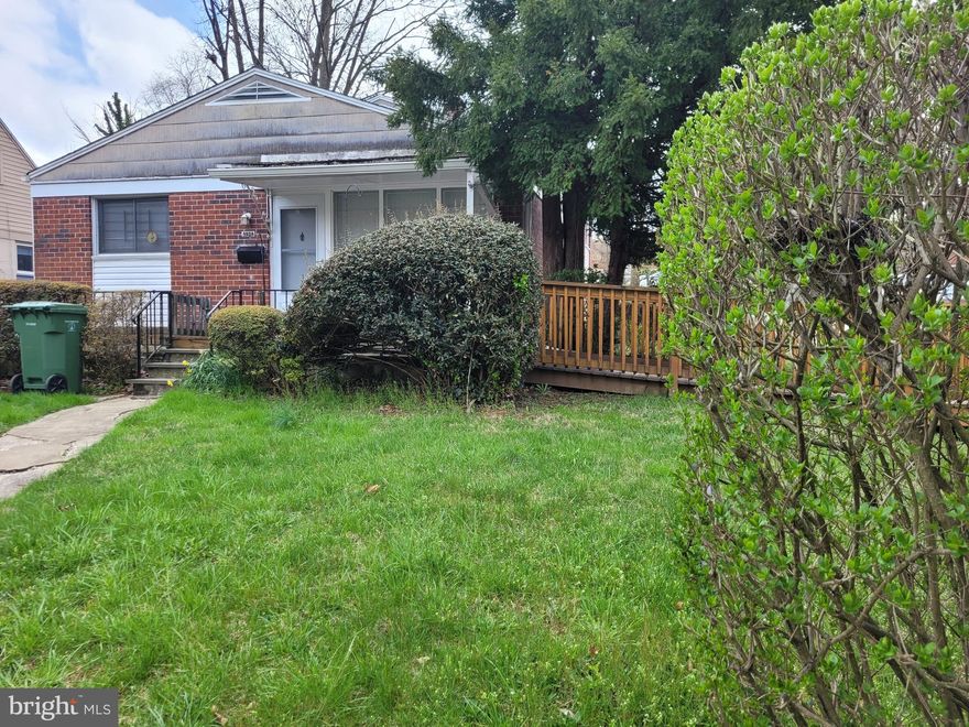 BEST BUY IN AREA!!  Well built 4 bedroom, 3-level split home on corner lot in central location.
Cathedral ceilings, wood floors, master bathroom,  large stone front porch, lots of storage. See and make offer before it's too late.