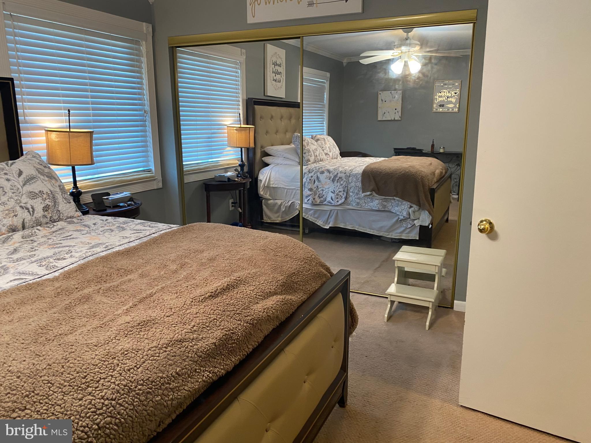 PINEWOOD LAWNS - Residential