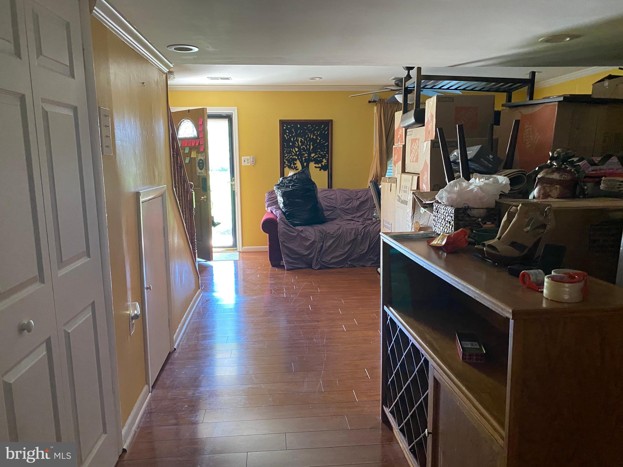 PINEWOOD LAWNS - Residential