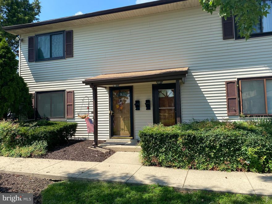 Location, location, location!!!!!!!  2 level End unit townhouse right next to pool and Clubhouse.  Kids playground. Fenced in back yard.  Covered car port. Directly across from County Park. Close to Fort Belvoir, Wegman's, shops, restauraunts and bus transportation