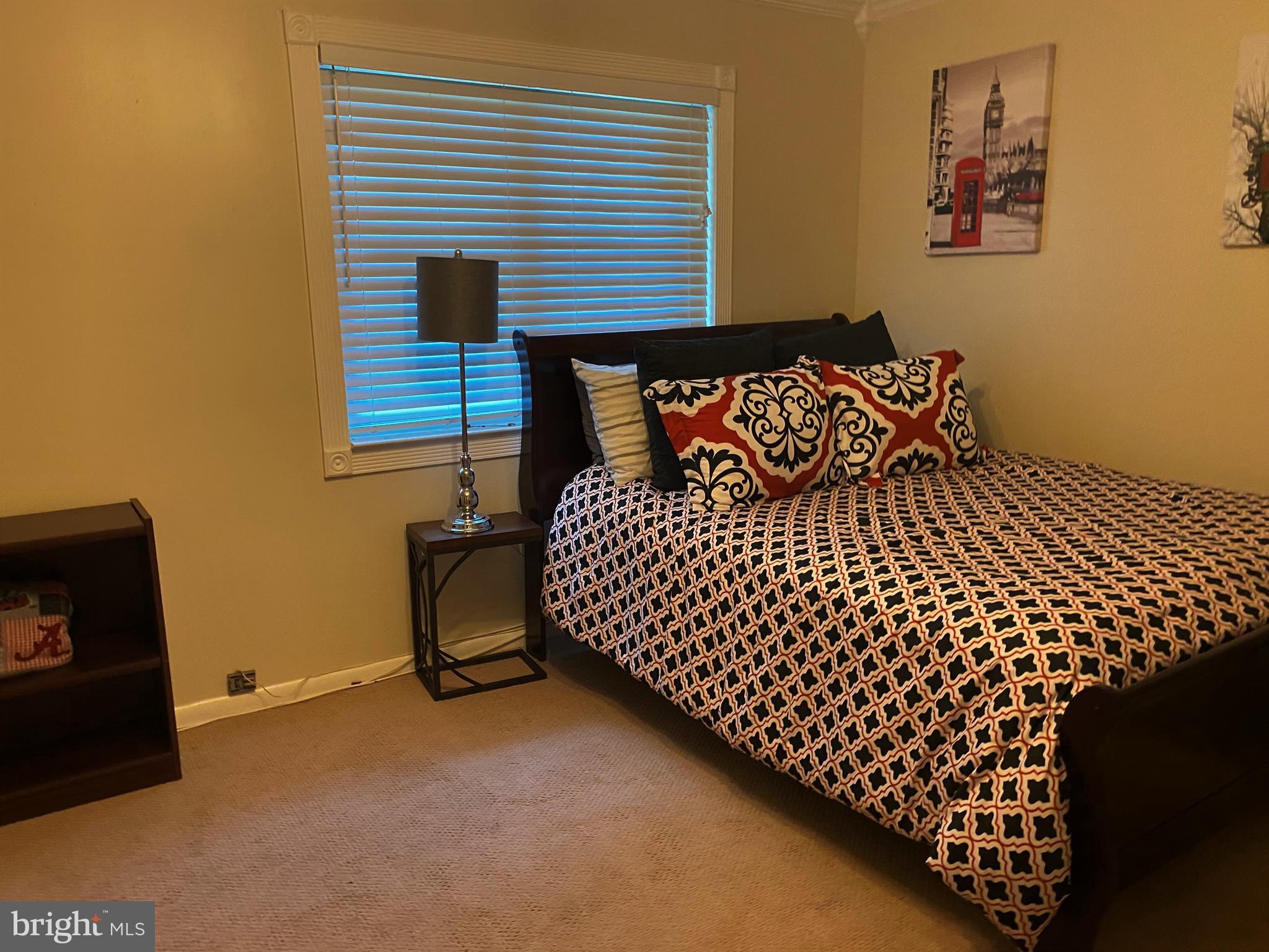 PINEWOOD LAWNS - Residential