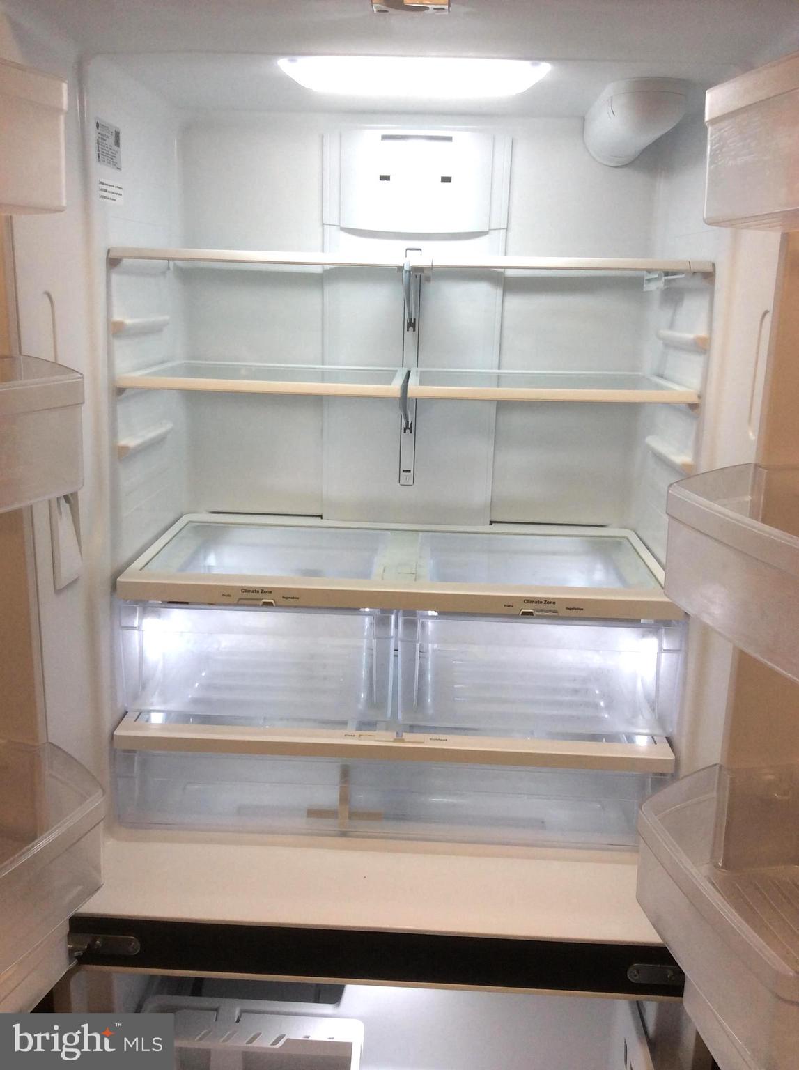 WOODVIEW VILLAGE - Residential Lease