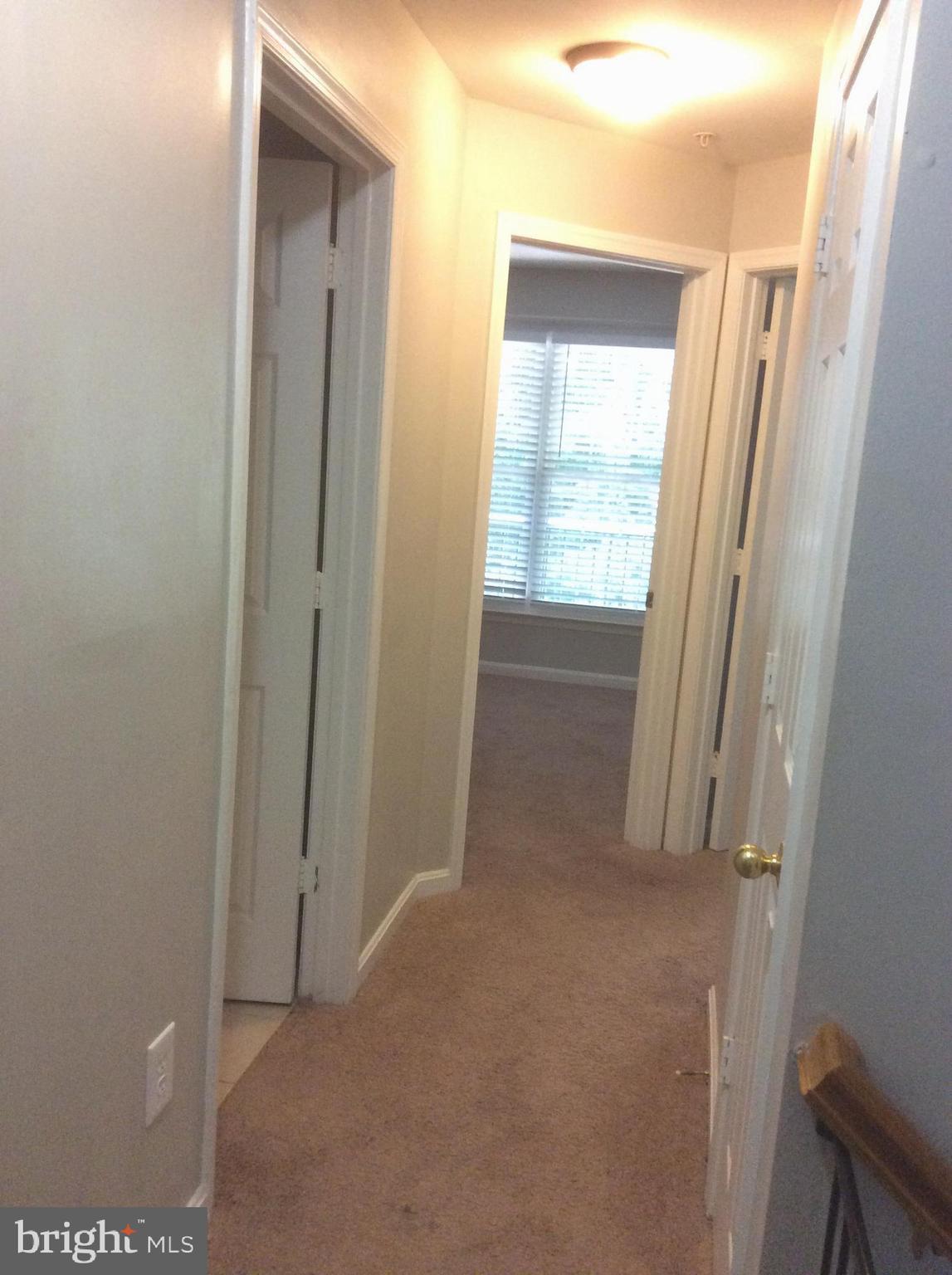 WOODVIEW VILLAGE - Residential Lease