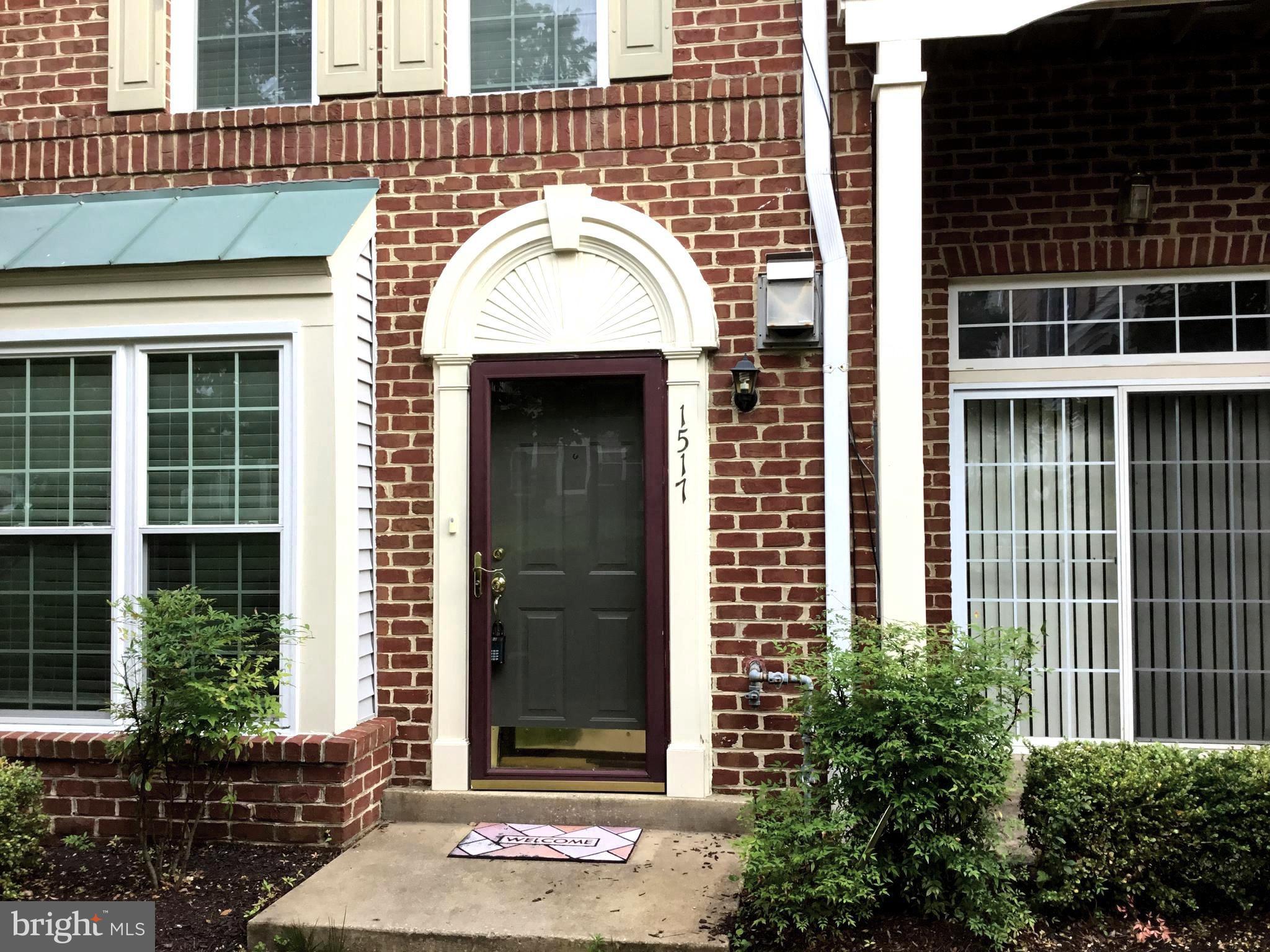 WOODVIEW VILLAGE - Residential Lease