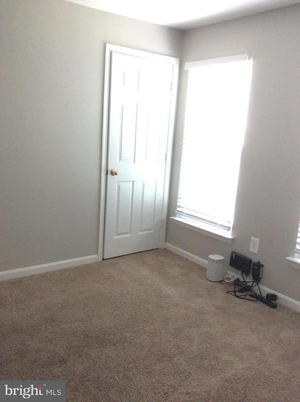 WOODVIEW VILLAGE - Residential Lease