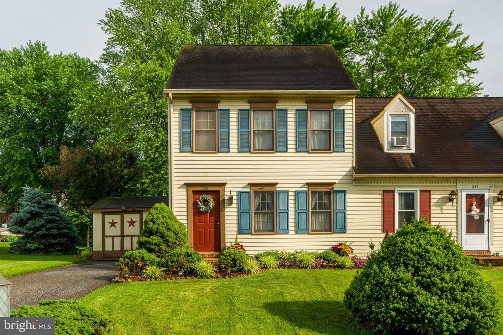 Photo of 241 Cross Keys Drive, STRASBURG, PA 17579 (MLS # PALA2071888)