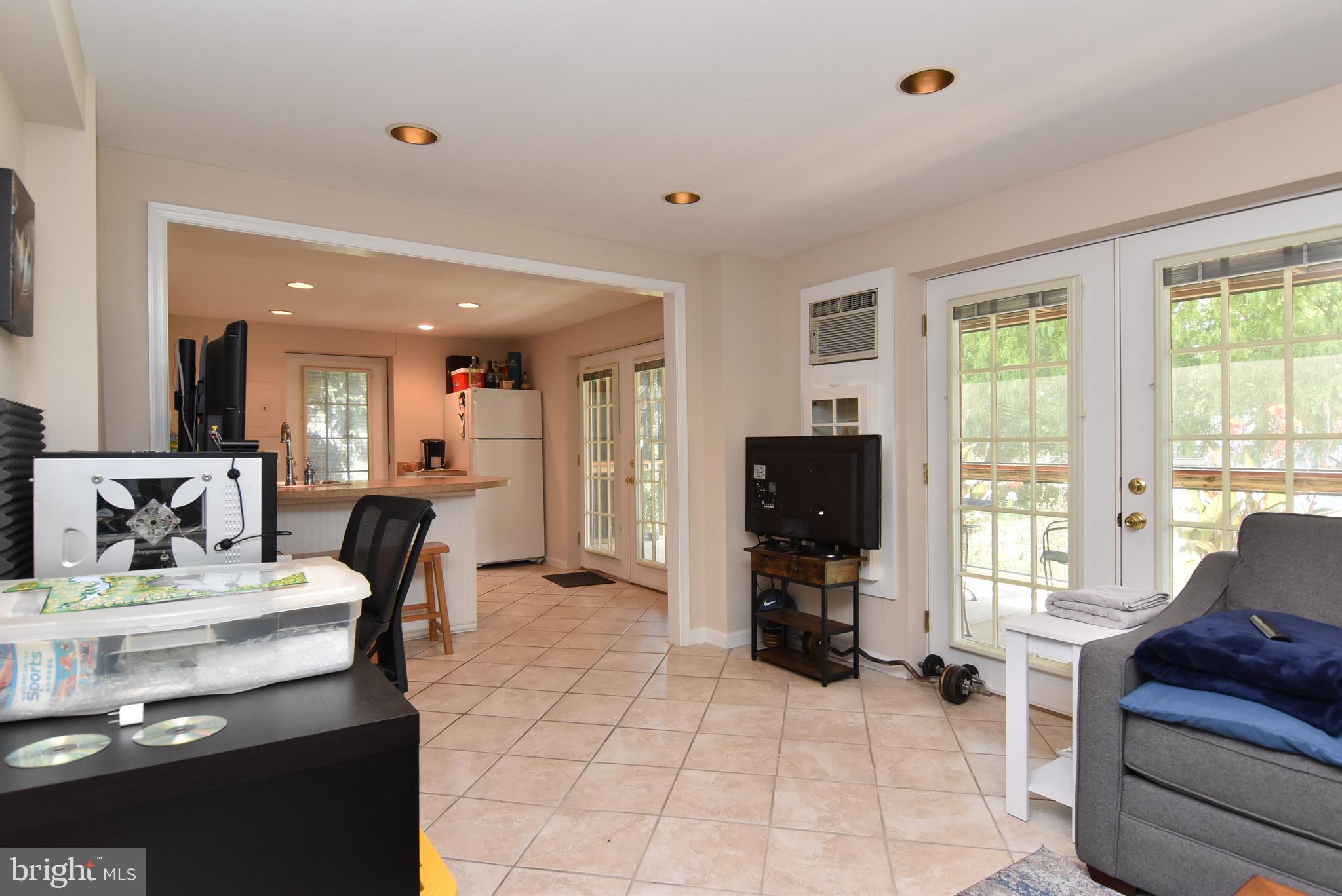 BAY VISTA - Residential