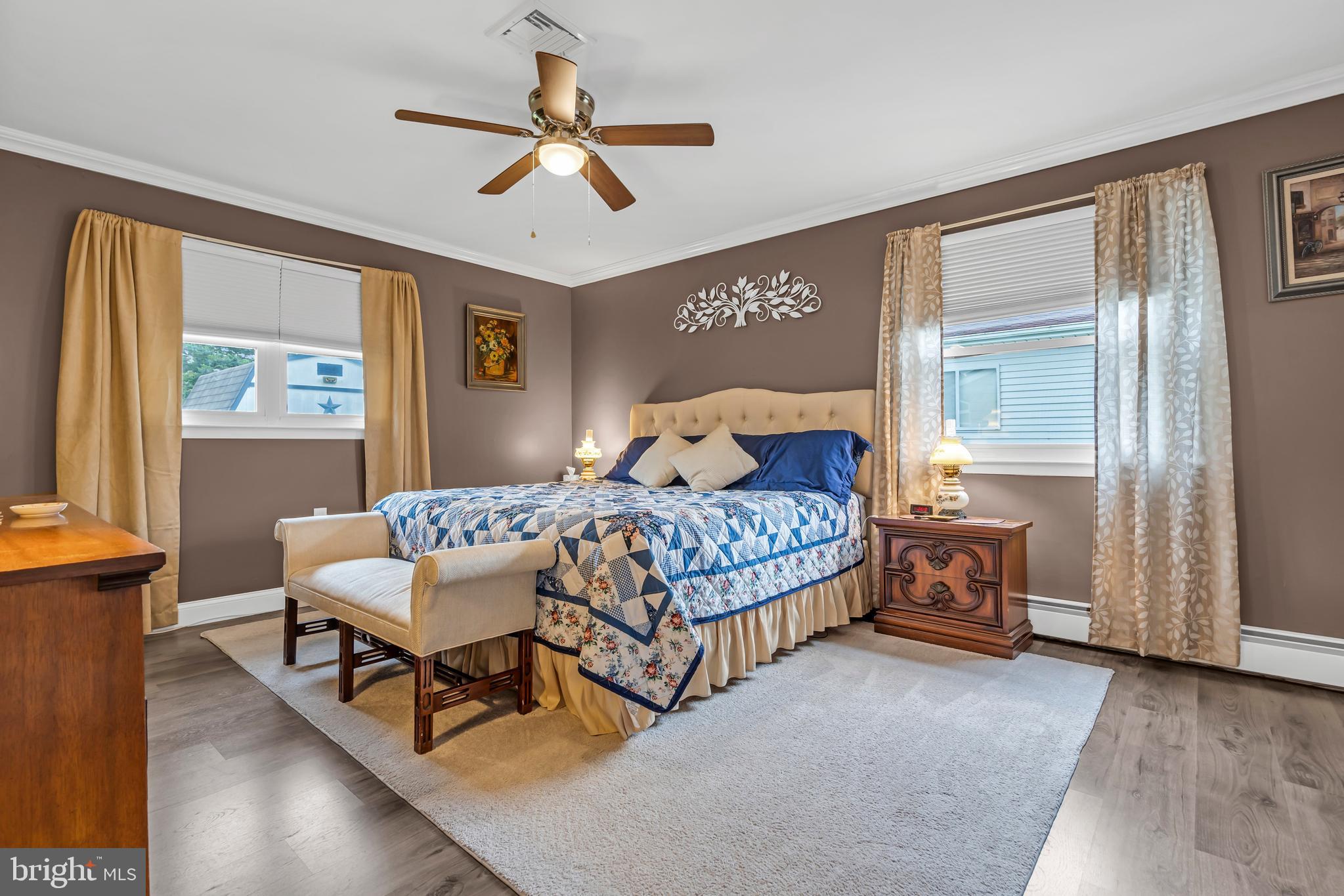 HOLIDAY CITY - WEST - Residential