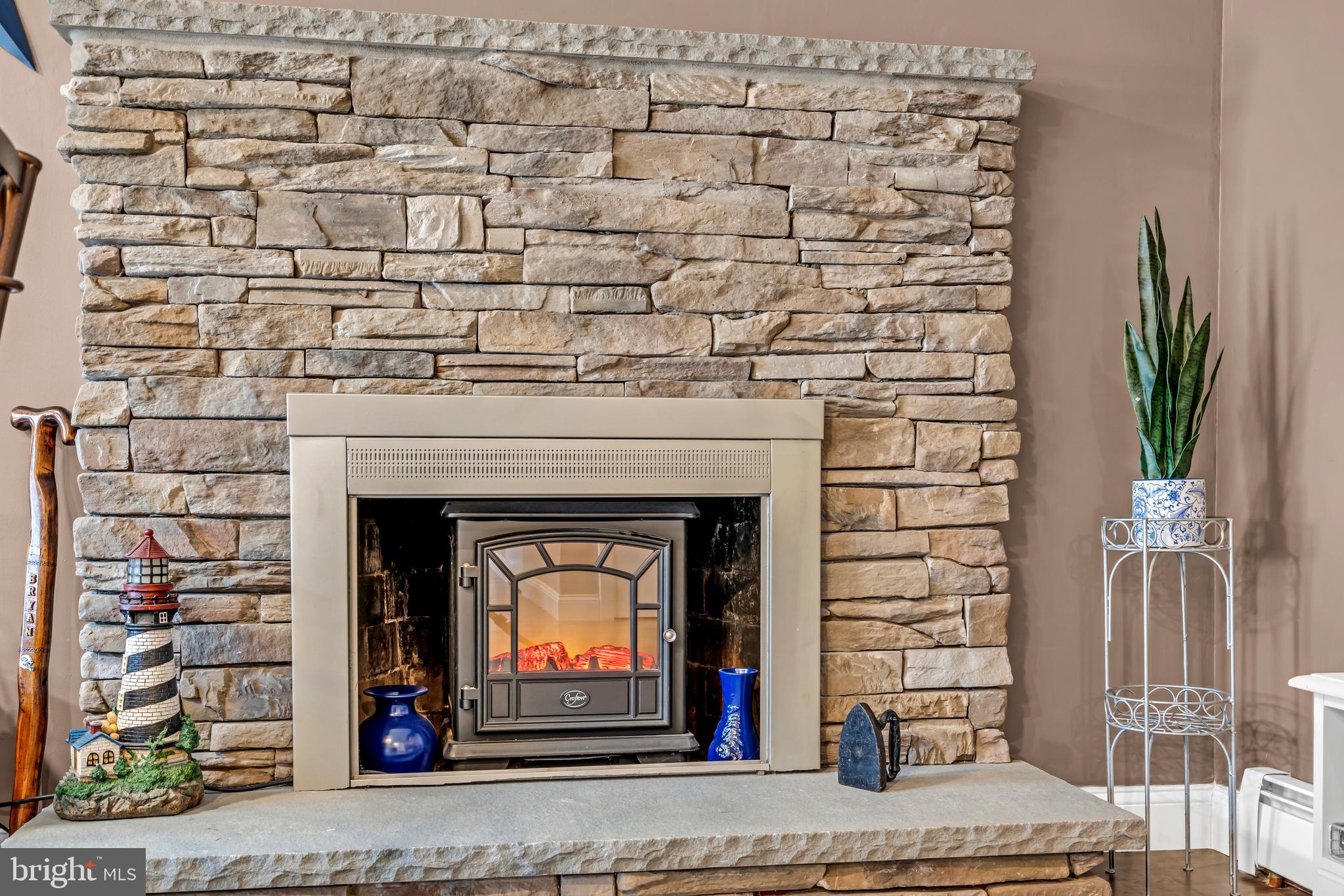 HOLIDAY CITY - WEST - Residential