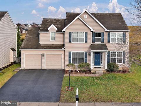 Photo of 4015 Cranberry Street, Manheim, PA 17545 (MLS # PALA2045692)