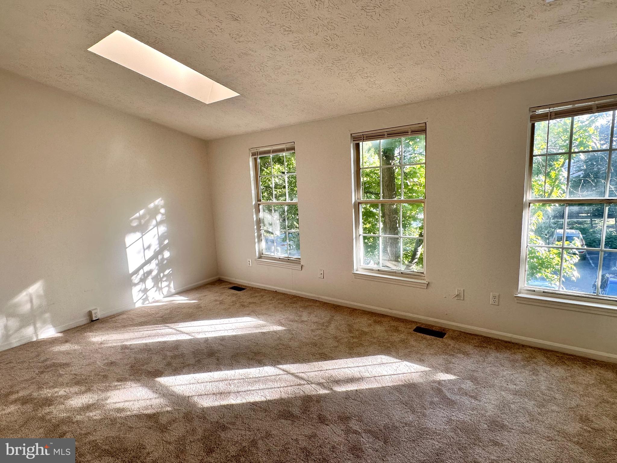 MANCHESTER LAKES - Residential