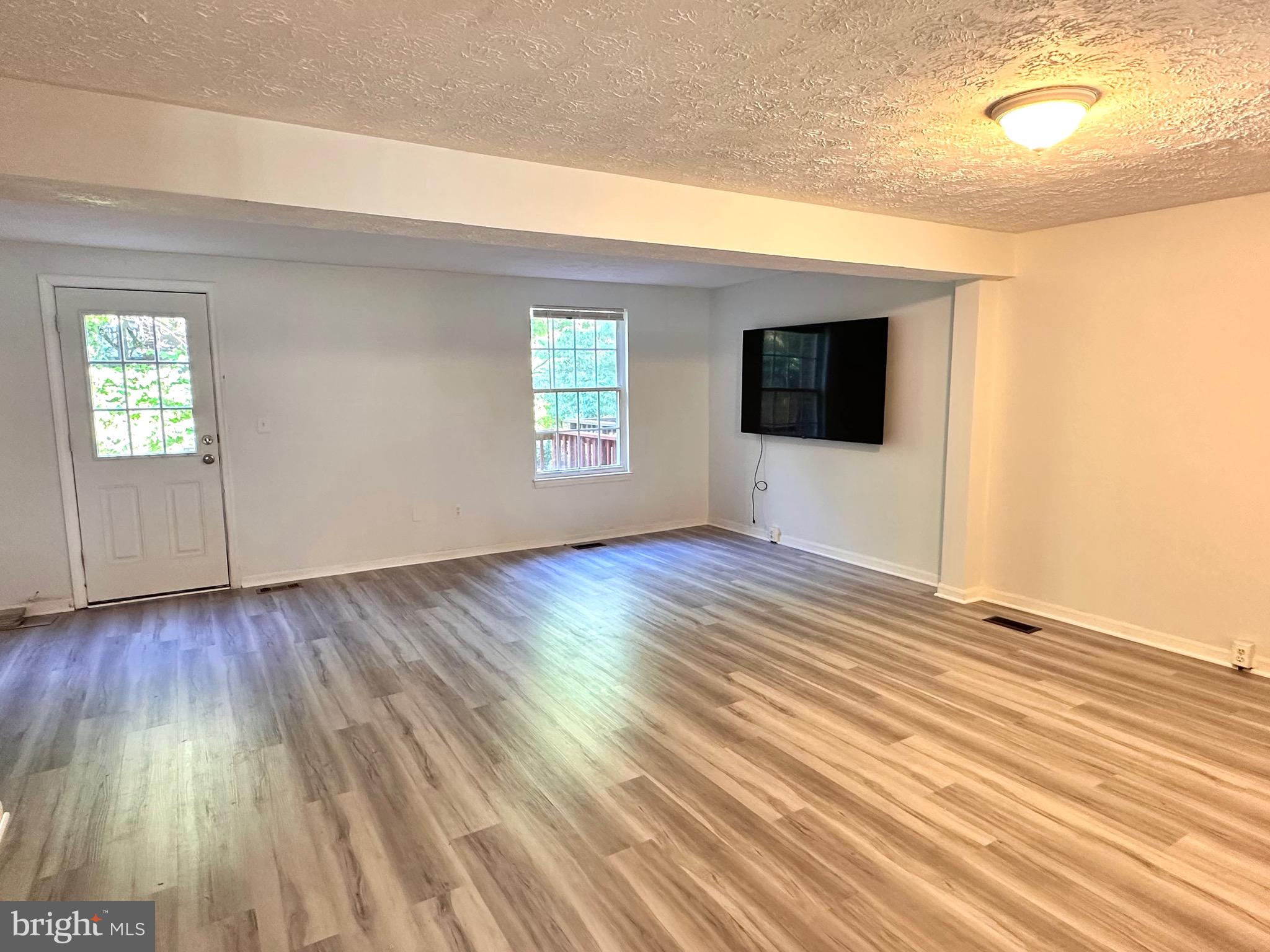 MANCHESTER LAKES - Residential