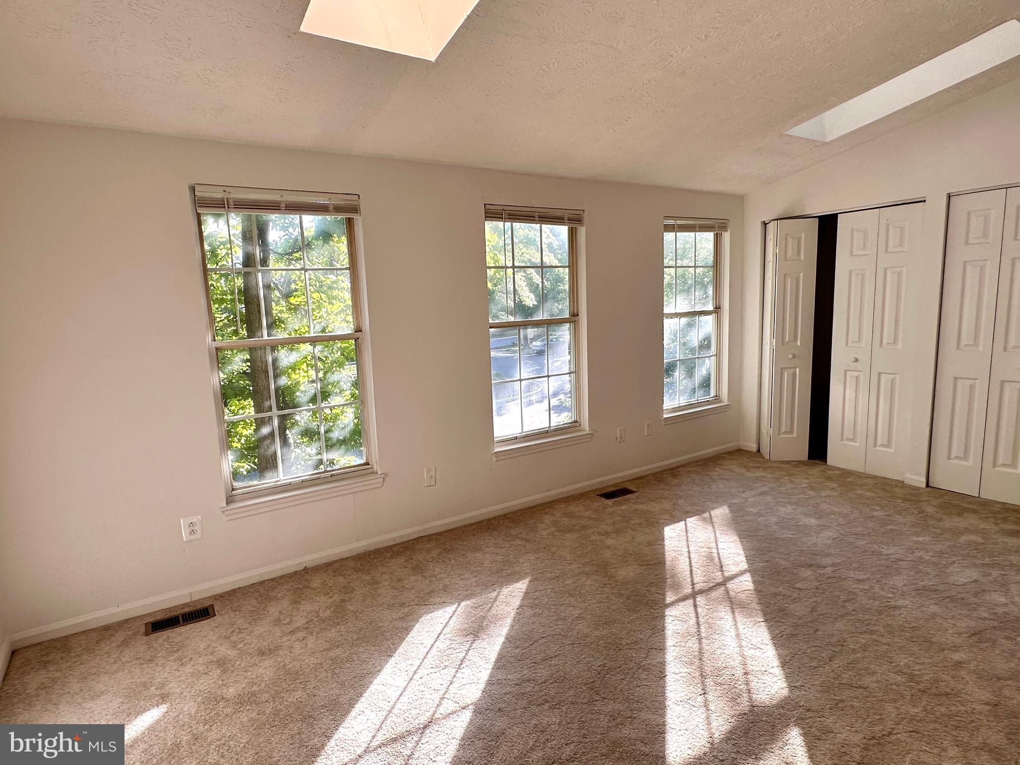 MANCHESTER LAKES - Residential