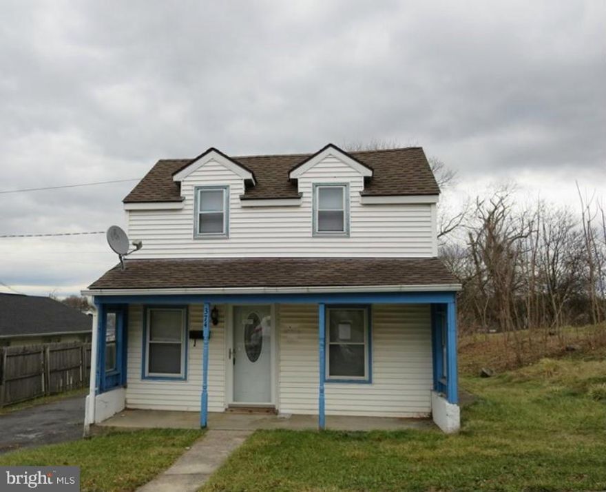 Lender Orders Public Auction: 1/14 @ 12:40PM on the premises. $2,500 Deposit in form of cash or certified check only to be eligible to bid. Improved by a 3 Bedroom, 1 Single Family Home. Features  fenced in yard, covered front porch, driveway and soaking tub with jets.  List price to be opening bid.  No pre auction offers accepted.