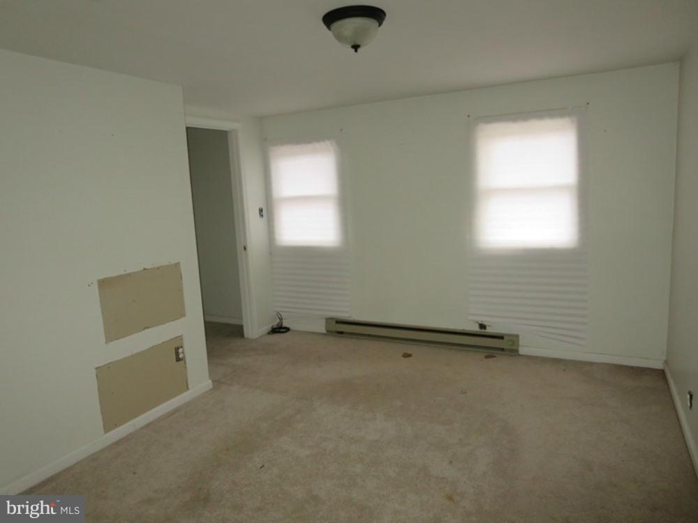 HAGERSTOWN - Residential