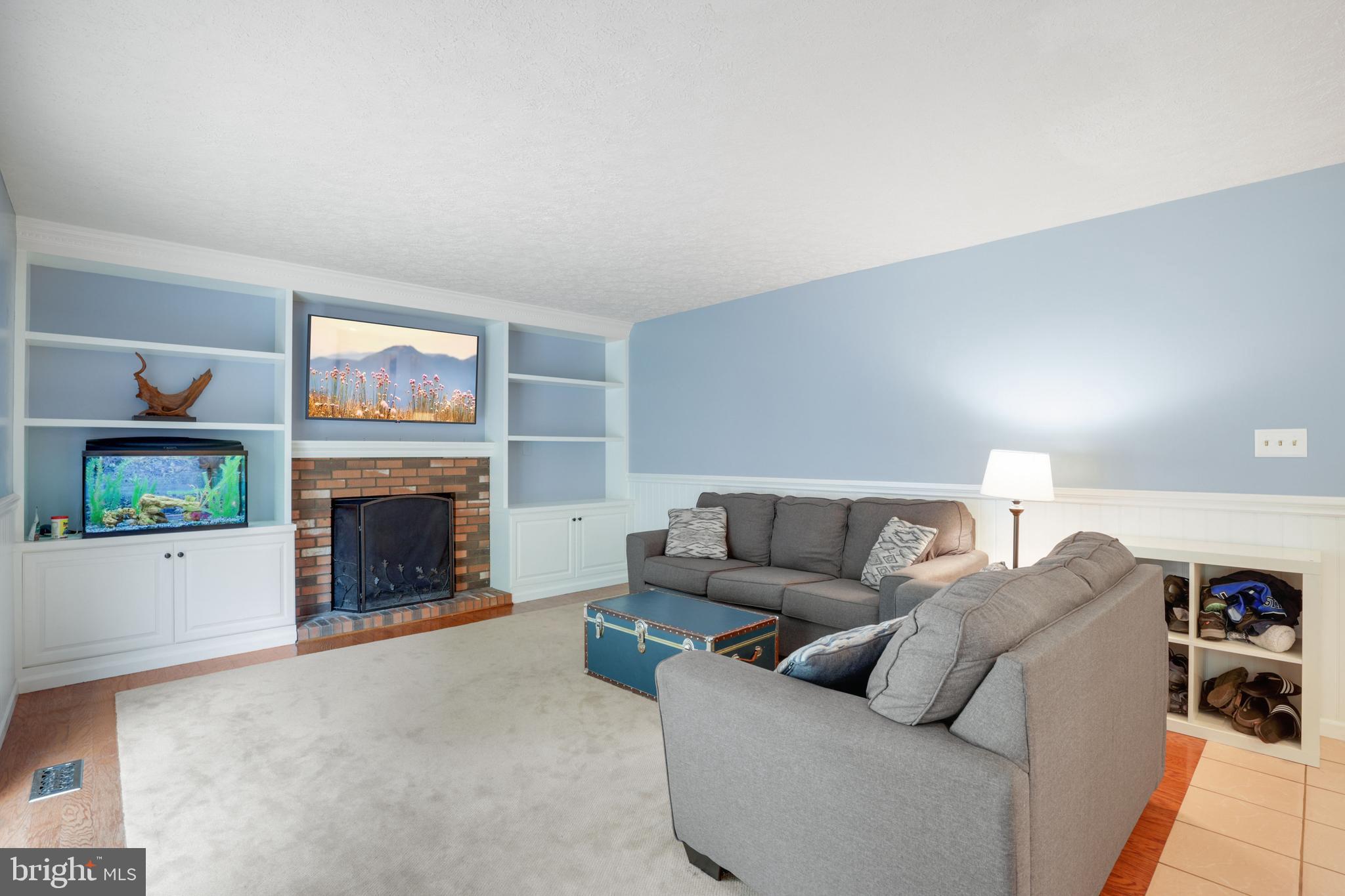 BRITINAY HILL - Residential