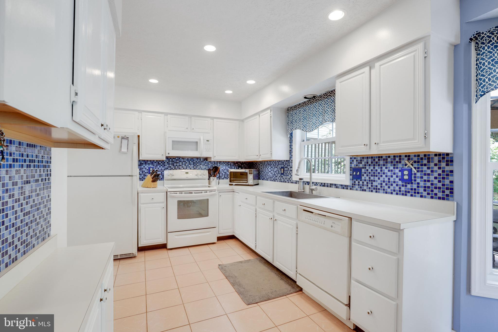 BRITINAY HILL - Residential