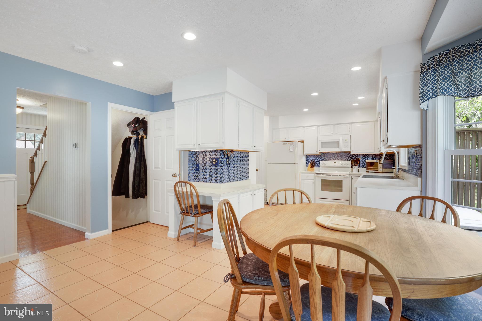 BRITINAY HILL - Residential