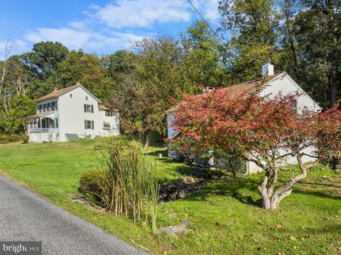 Photo of 1284 School House Lane, CHESTER SPRINGS, PA 19425 (MLS # PACT2113484)