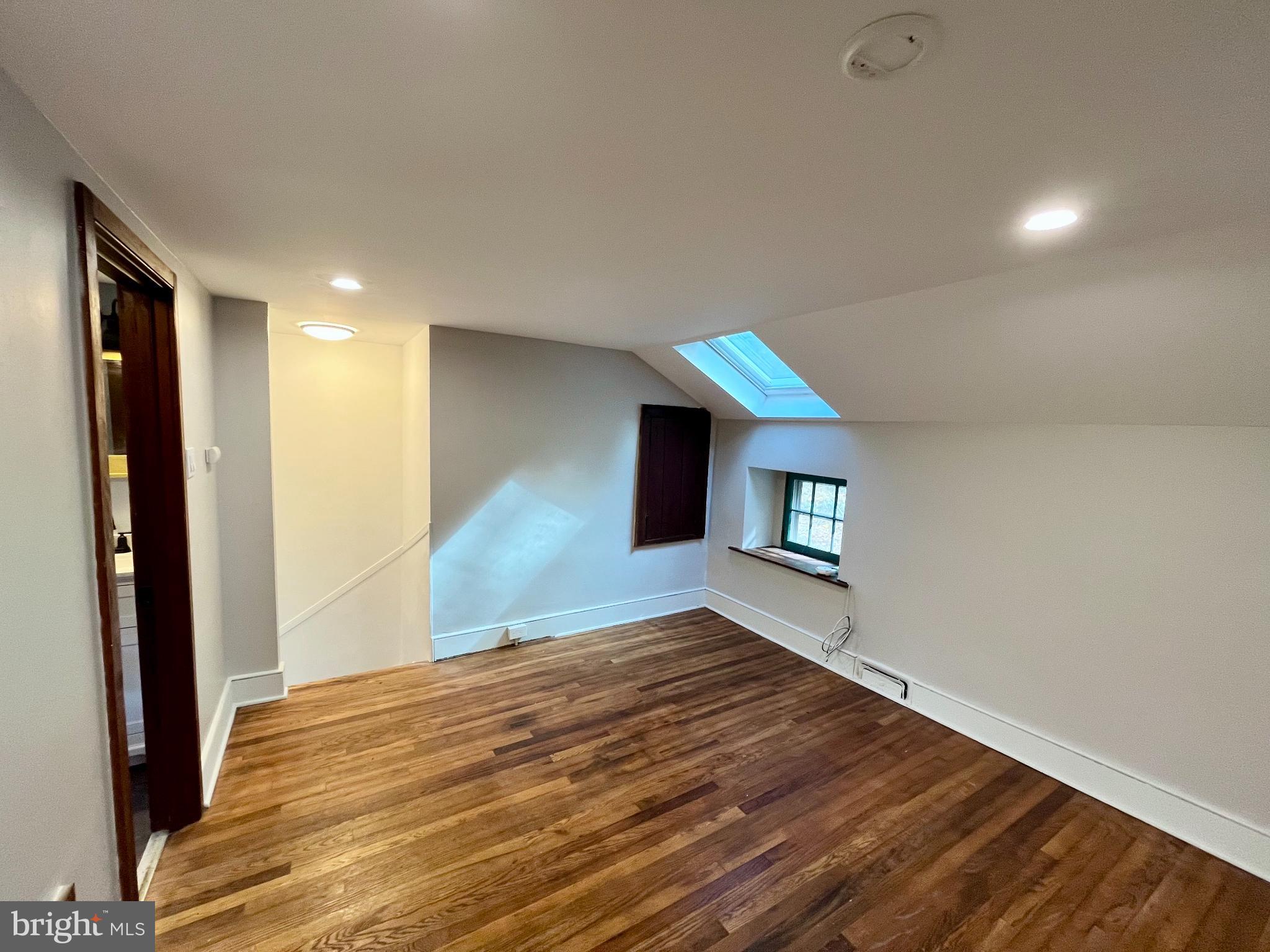 WEST VINCENT - Residential