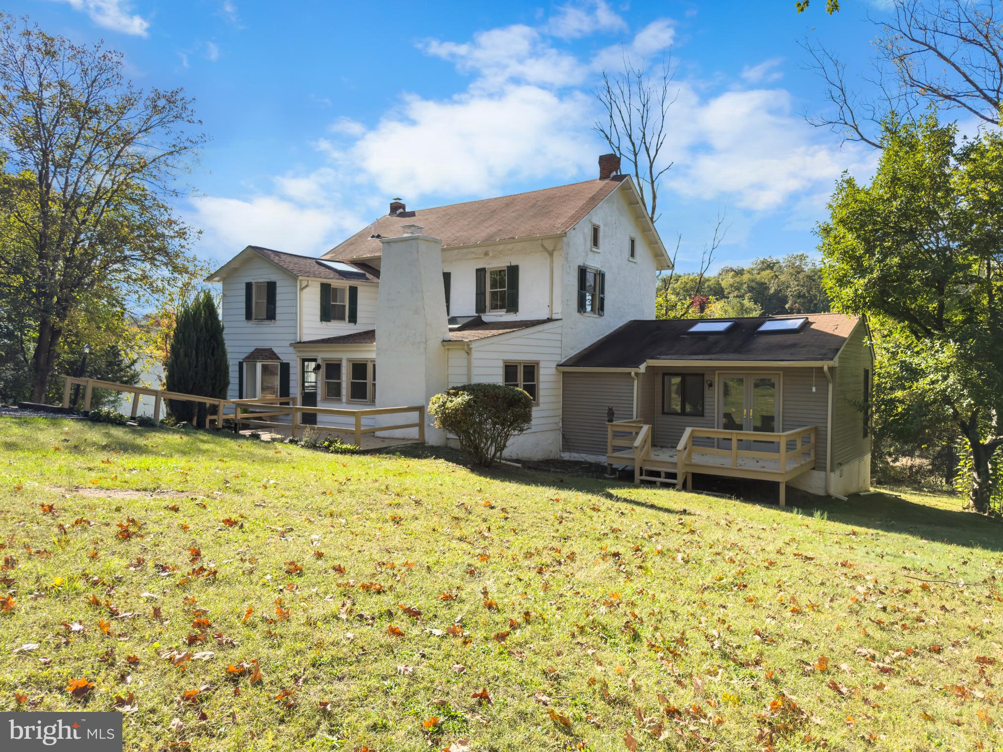 WEST VINCENT - Residential