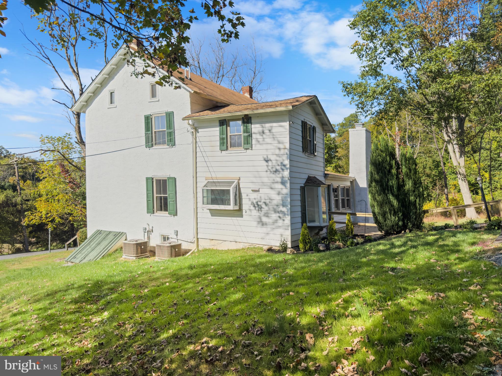 WEST VINCENT - Residential