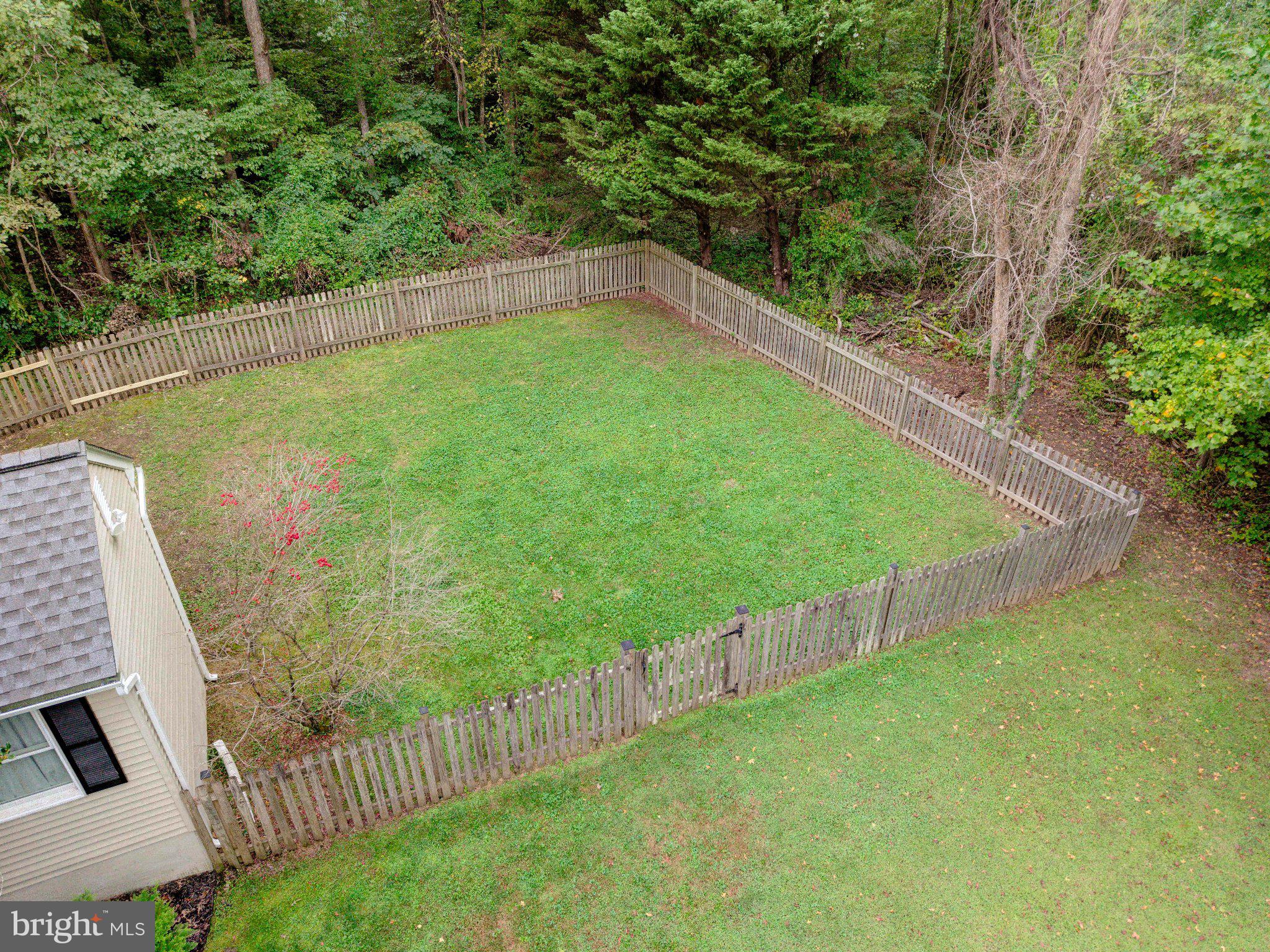 850 WARNER DRIVE
