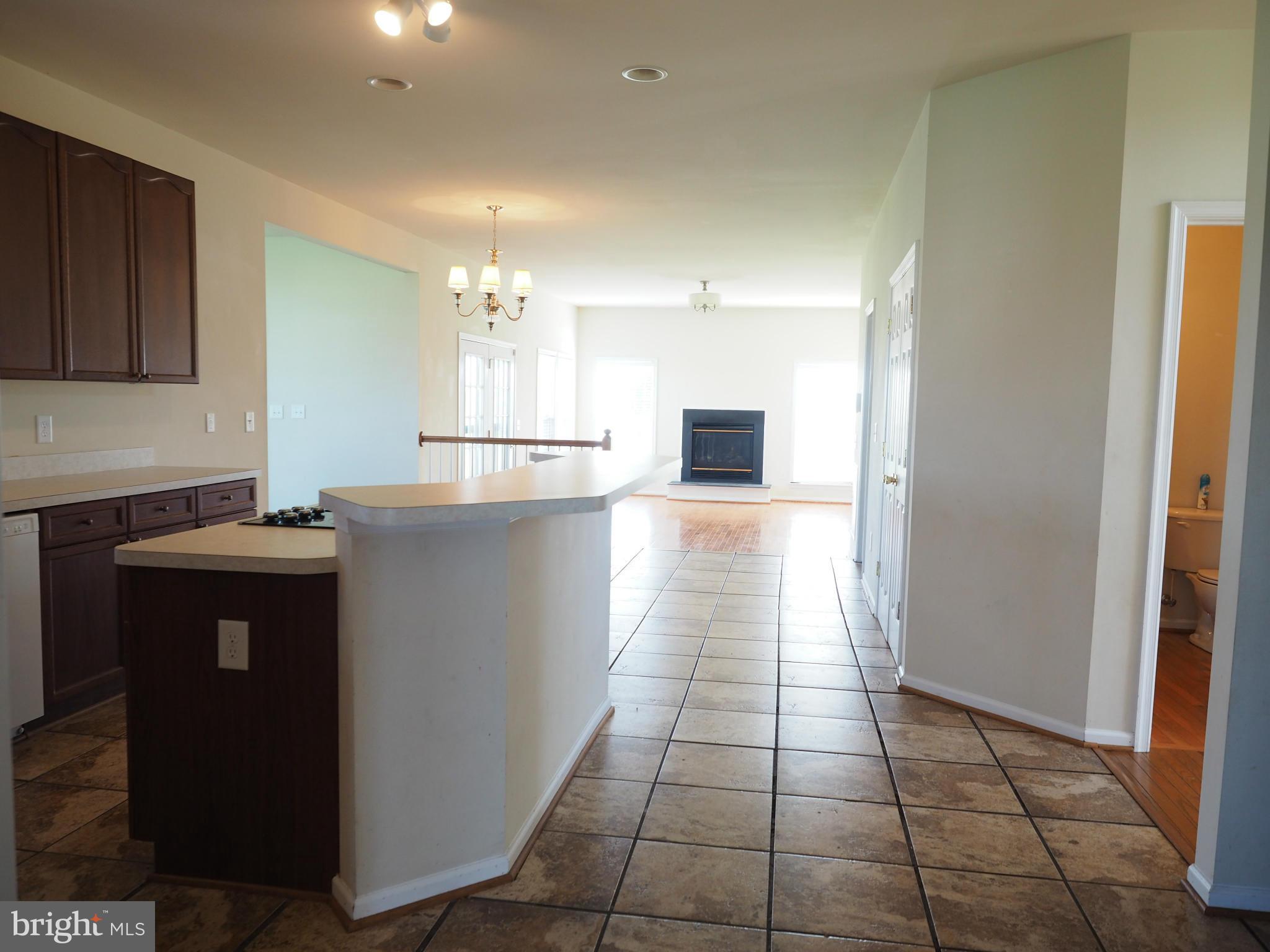 SPRUCE HILL ESTATES - Residential