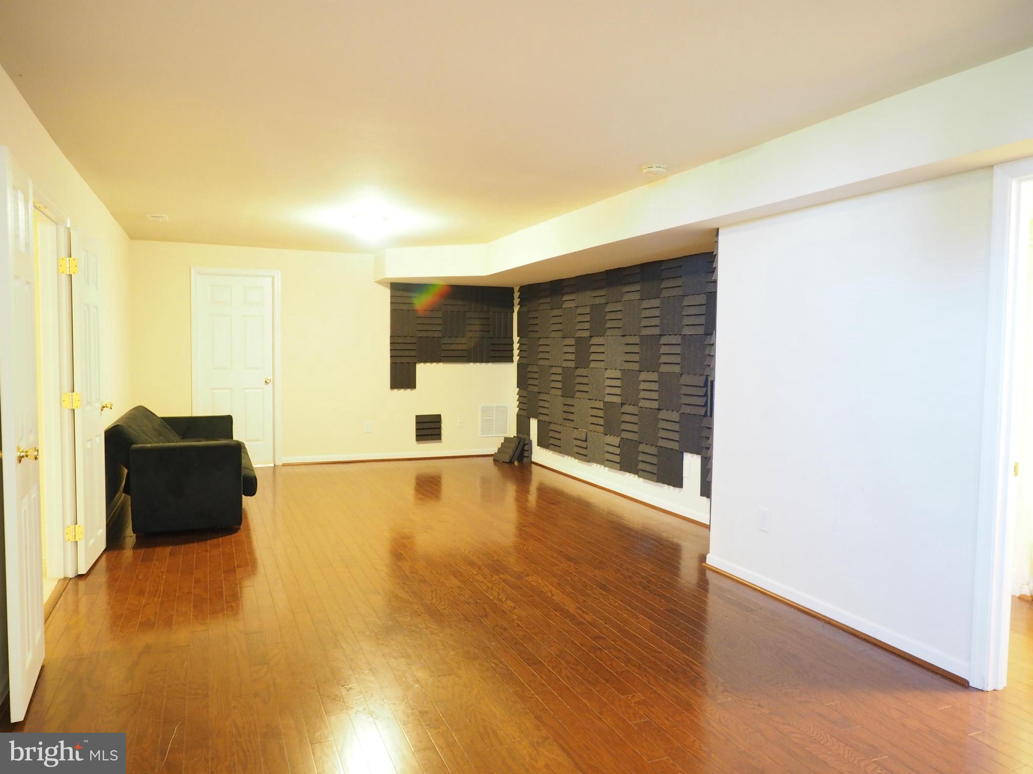 SPRUCE HILL ESTATES - Residential