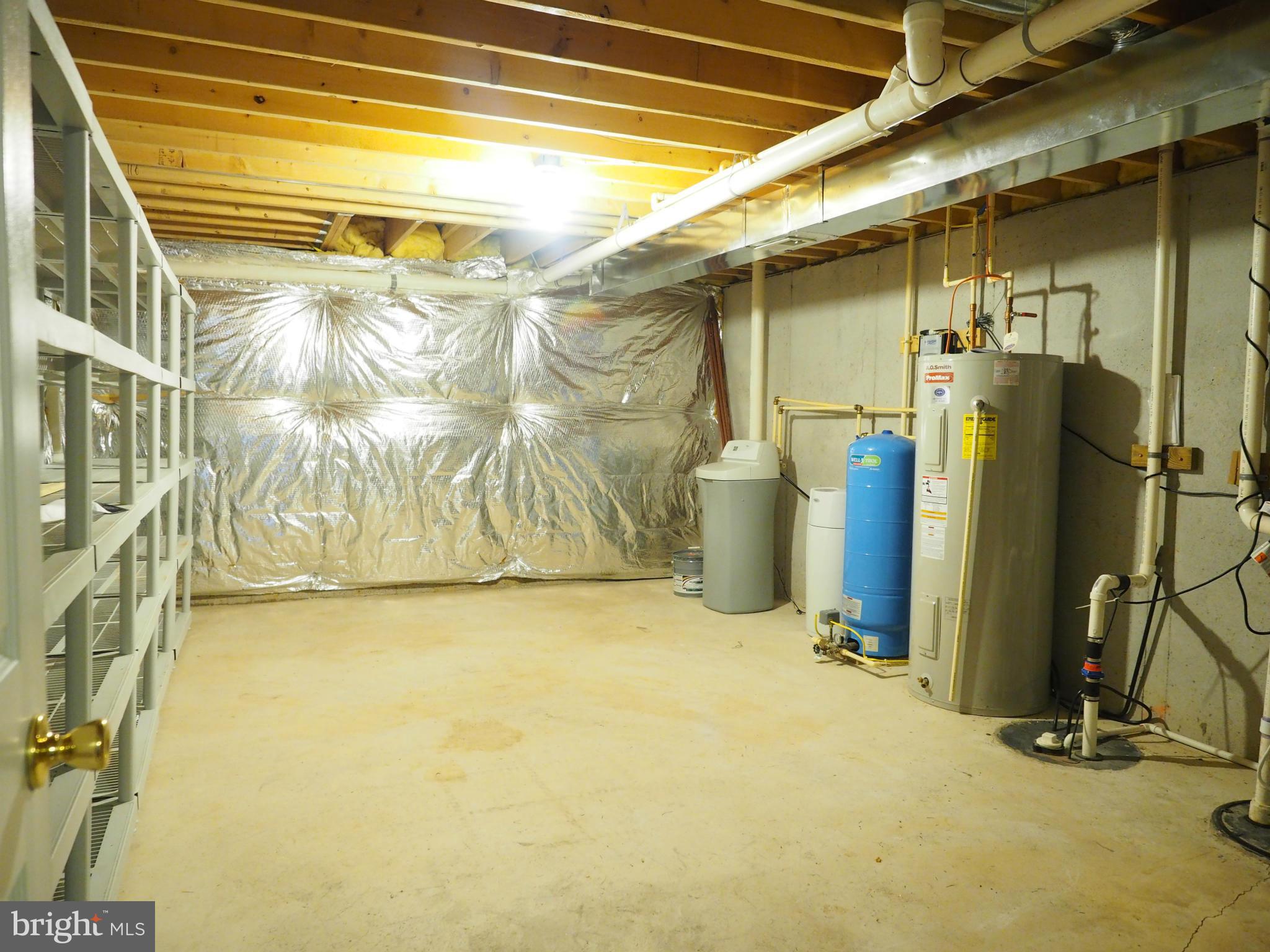 SPRUCE HILL ESTATES - Residential