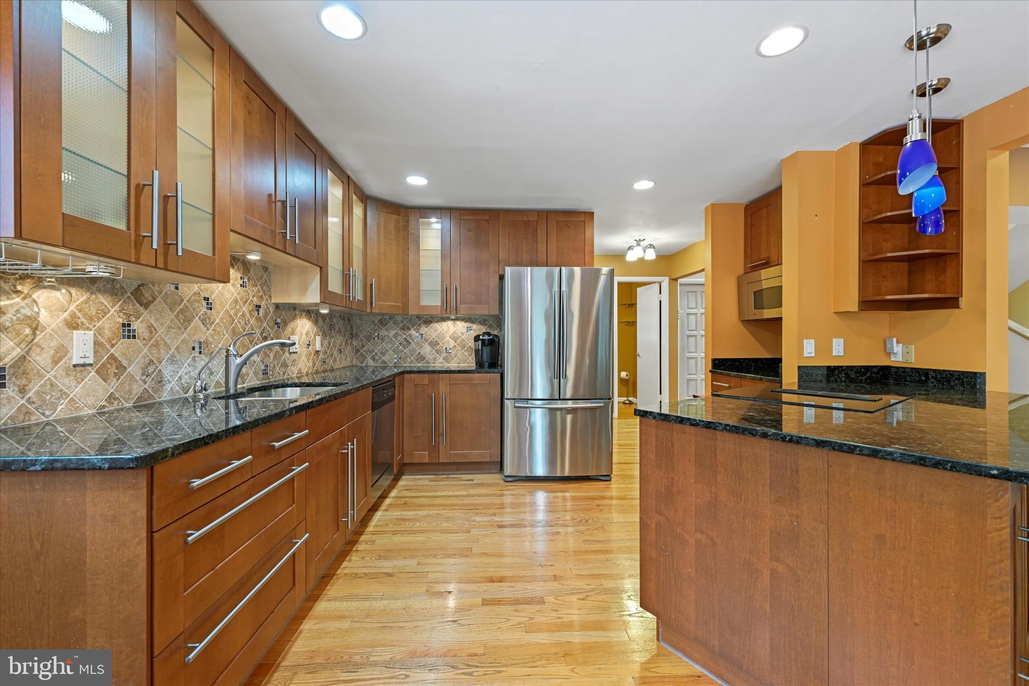 WORTHINGTON HILLSIDE II - Residential