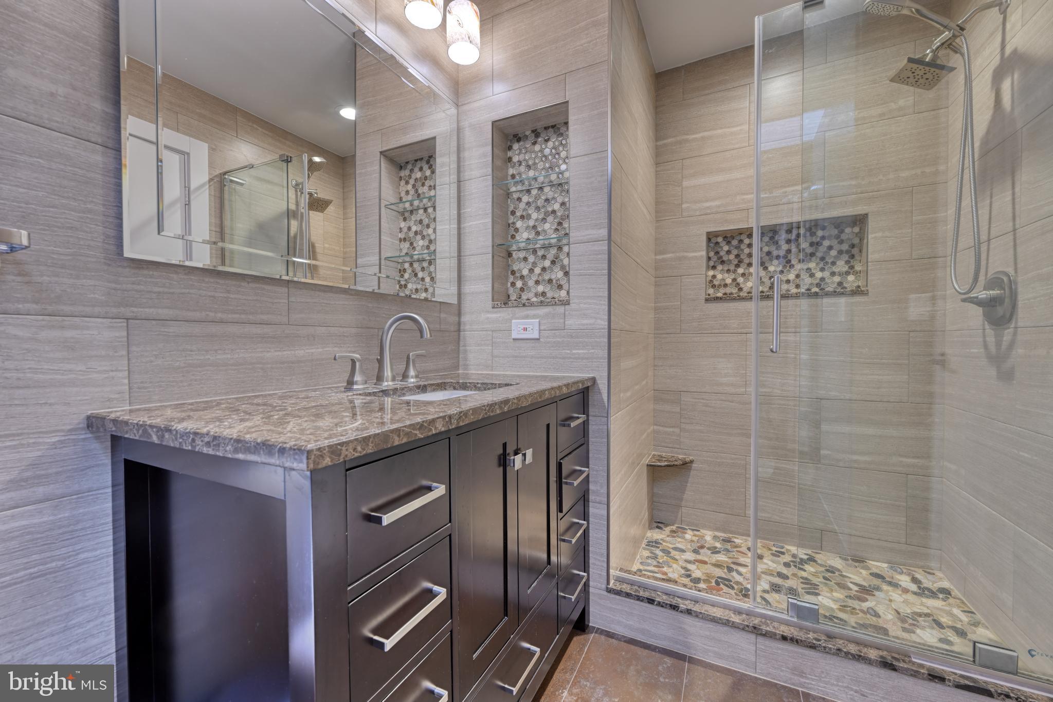 WORTHINGTON HILLSIDE II - Residential